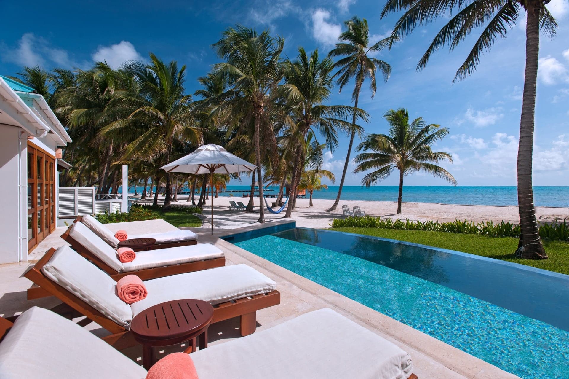 Hiraya surf — Hostel in Del Carmen
