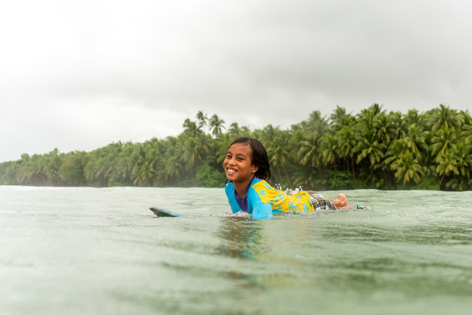 Guiwan, Union. Beginner friendly surf spot in Siargao Island.