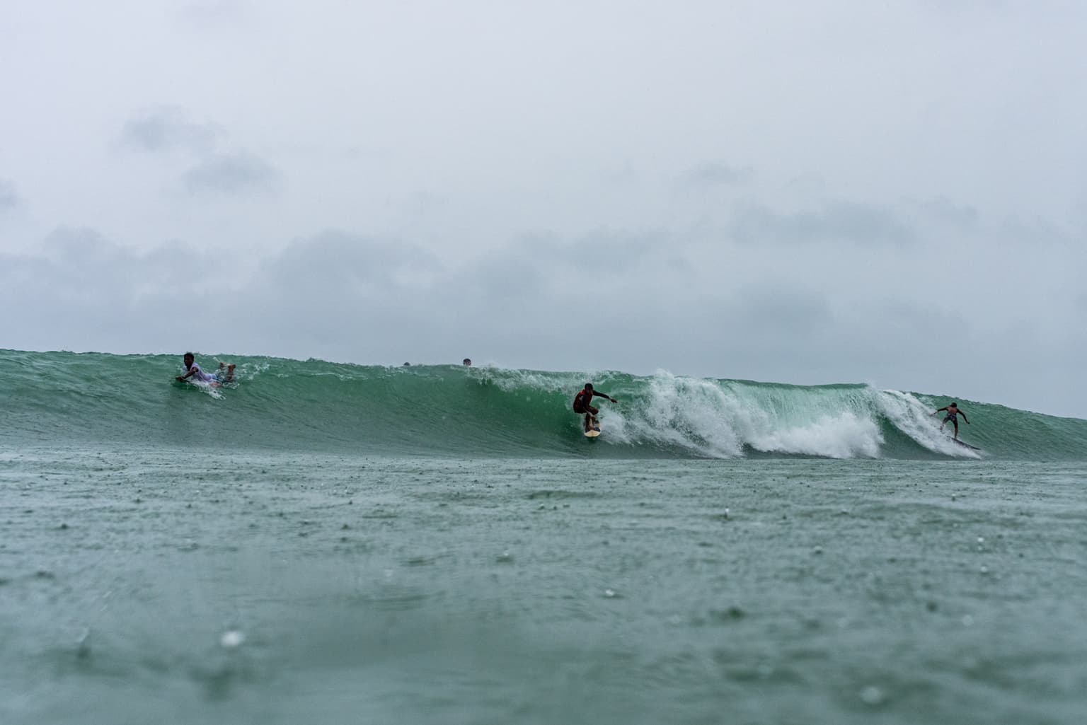 Guiwan, Union. Beginner friendly surf spot in Siargao Island.